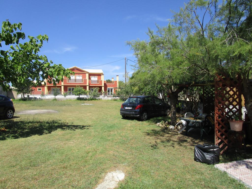 Pantelis Apartments Ájosz Jeórjosz Szoba fotó