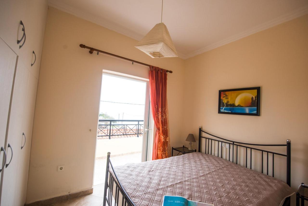 Pantelis Apartments Ájosz Jeórjosz Kültér fotó