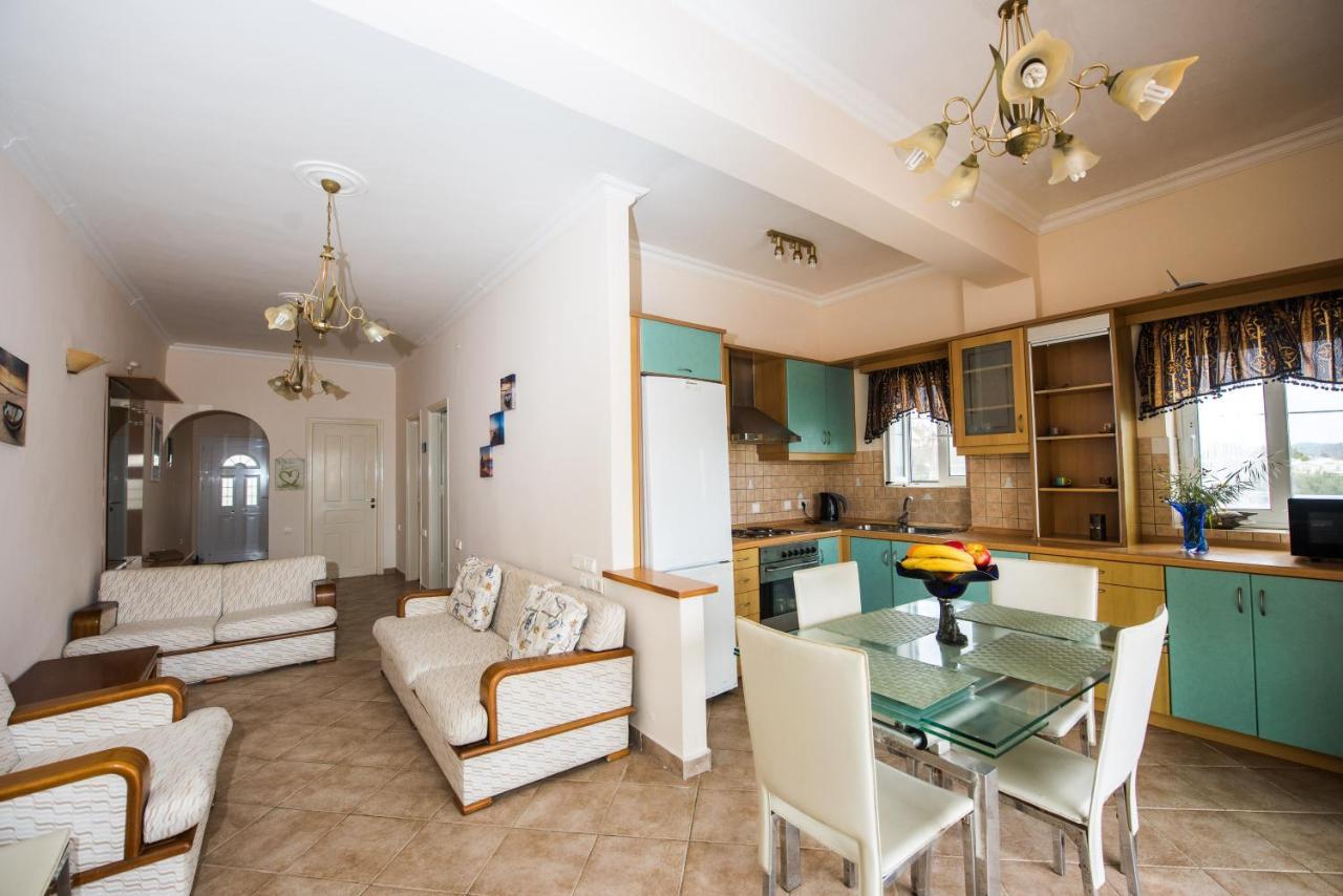 Pantelis Apartments Ájosz Jeórjosz Kültér fotó