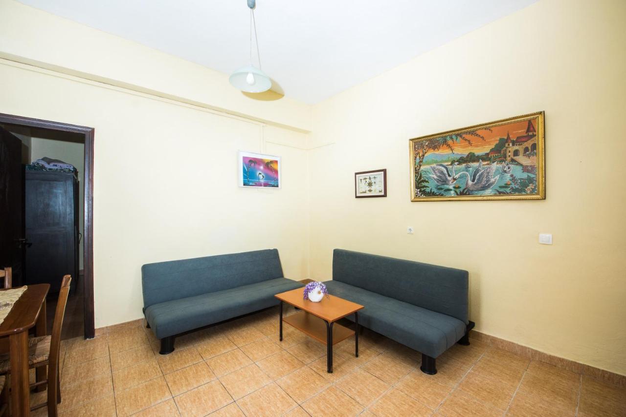 Pantelis Apartments Ájosz Jeórjosz Kültér fotó