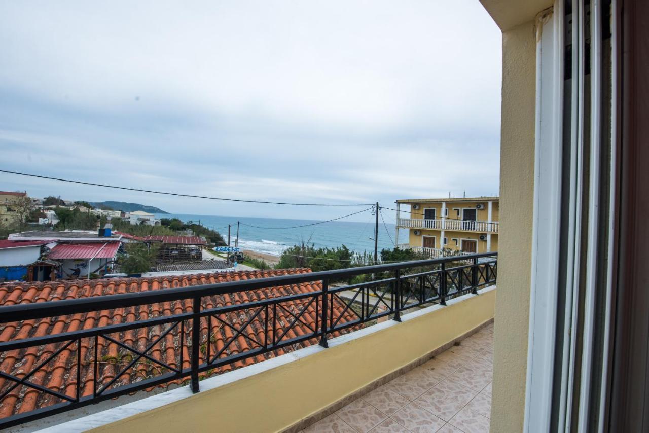 Pantelis Apartments Ájosz Jeórjosz Kültér fotó